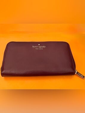 Kate Spade Wallet Burgundy Oxblood Wine Saffiano Leather Excellent Condition EUC
